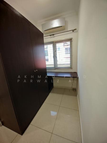 Rumah Teres 2-Tingkat untuk Dijual di Bukit Rahman Putra (Sungai Buloh) - Akhmad Fuad Parwalz Akhtar - Study - PropertyGuru.com.my