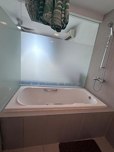 Service Residence for Rent at KL Gateway Residences - KAT NEOH - Bathroom - PropertyGuru.com.my