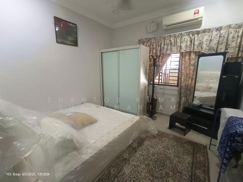 Terraced House for Sale in Taman Kok Lian (Jalan Kuching) - Shantos Kumar Subramaniam - Bedroom - PropertyGuru.com.my