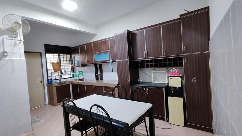 2-storey Terraced House for Sale in Seremban Jaya (Negeri Sembilan) - Chong Ming Ming - Kitchen - PropertyGuru.com.my