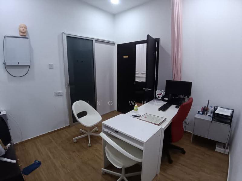 Shop for Sale in Wangsa Maju (Kuala Lumpur) - King Wha - Interior - PropertyGuru.com.my