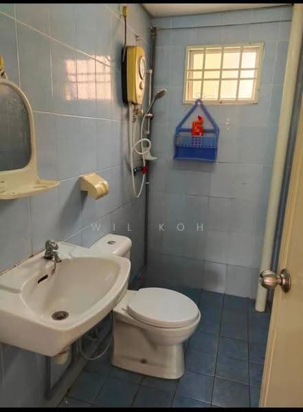Kondominium untuk Disewa di Angkasa Condominiums - Wil Koh - Bathroom - PropertyGuru.com.my
