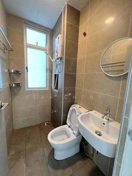 Apartment for Rent at D'Lagoon Luxury Apartment - Sean Chong - Bathroom - PropertyGuru.com.my
