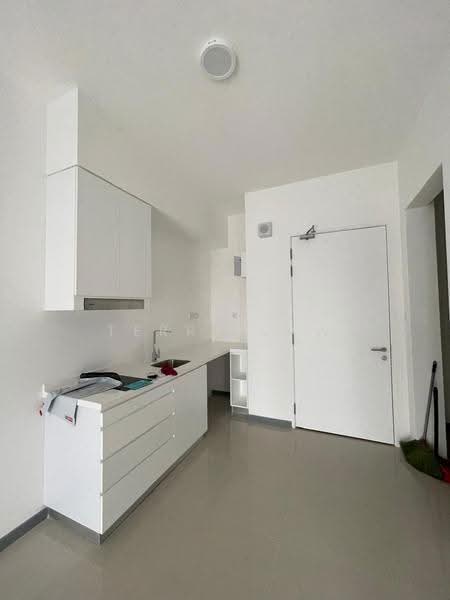 Service Residence for Rent at Southlink - Terry Law - Kitchen - PropertyGuru.com.my