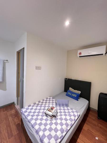 Rumah Teres 2-Tingkat untuk Disewa di Kepong Baru (Kepong) - Vince Yong - Bedroom - PropertyGuru.com.my