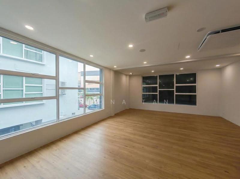 Shop / Office for Rent in Taman 1 Lagenda (Bukit Baru) - Ramona Tan - Living Room - PropertyGuru.com.my