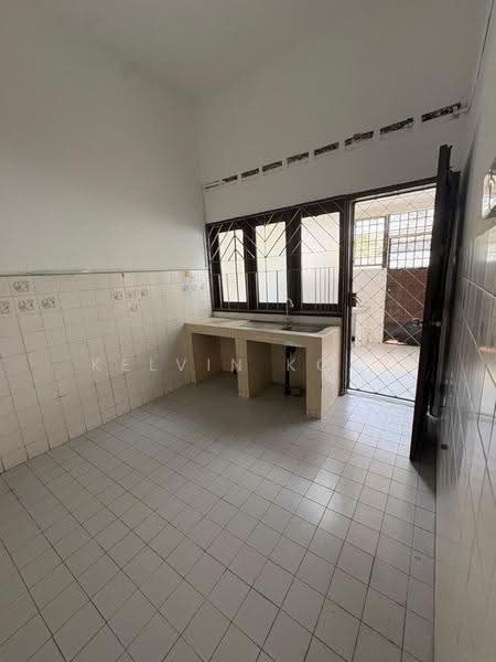2-storey Terraced House for Sale in Taman Suria (Johor Bahru) - Kelvin Koay - Kitchen - PropertyGuru.com.my
