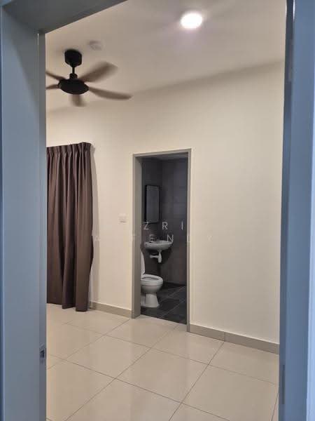 Kediaman Servis untuk Disewa di Tulip Residence - Nazrin Affendy - Bathroom - PropertyGuru.com.my
