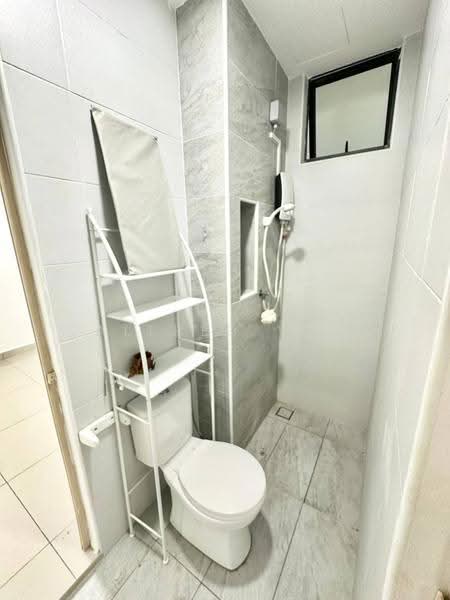 Kondominium untuk Disewa di KSL Residence 2 @ Kangkar Tebrau - Alfred Yap - Bathroom - PropertyGuru.com.my