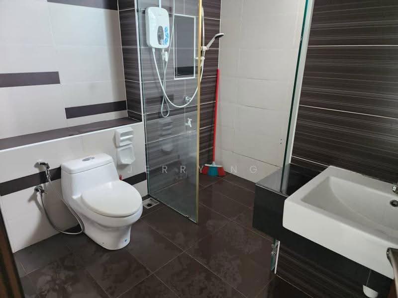 Rumah Teres 2-Tingkat untuk Disewa di Johor Bahru (Johor) - Jerry Ng - Bathroom - PropertyGuru.com.my