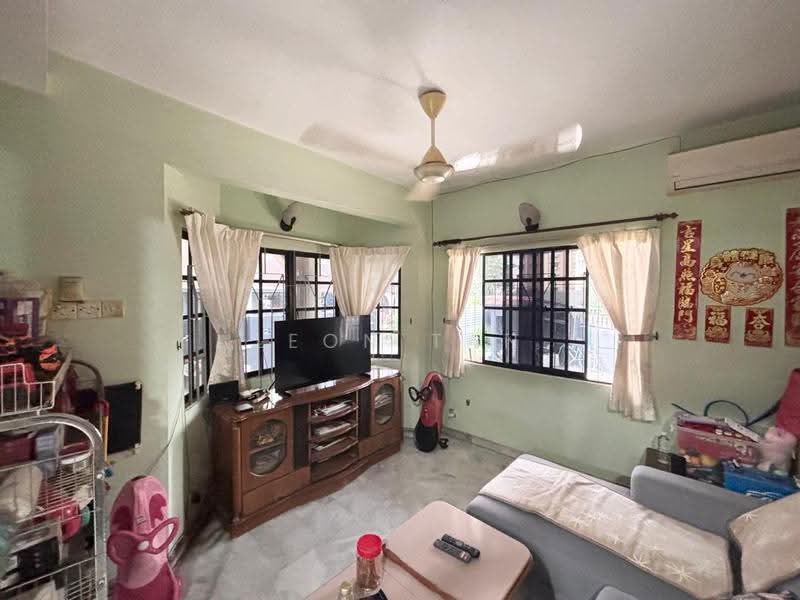 Rumah Teres 1-Tingkat untuk Dijual di Seksyen 14 (Petaling Jaya) - Leon Tan - Living Room - PropertyGuru.com.my