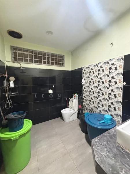 Rumah Teres 1-Tingkat untuk Dijual di Seksyen 14 (Petaling Jaya) - Leon Tan - Bathroom - PropertyGuru.com.my