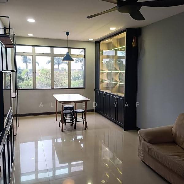 Rumah Flat untuk Disewa di Taman Ehsan Jaya - Alfred Yap - Living Room - PropertyGuru.com.my