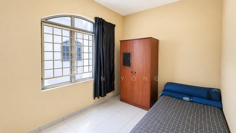 Kondominium untuk Dijual di Casa Mila Victoria - Sean Yong - Bedroom - PropertyGuru.com.my