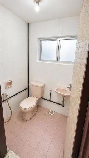 Kondominium untuk Dijual di Casa Mila Victoria - Sean Yong - Bathroom - PropertyGuru.com.my
