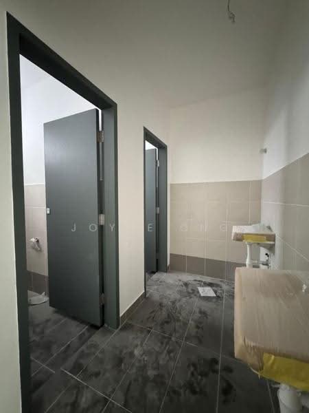 Kedai untuk Disewa di Taman Sutera Utama (Skudai) - Joyce Ong - Bathroom - PropertyGuru.com.my