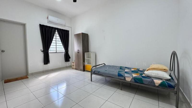 Rumah Teres 2-Tingkat untuk Disewa di Seremban 2 (Negeri Sembilan) - Chong Ming Ming - Bedroom - PropertyGuru.com.my