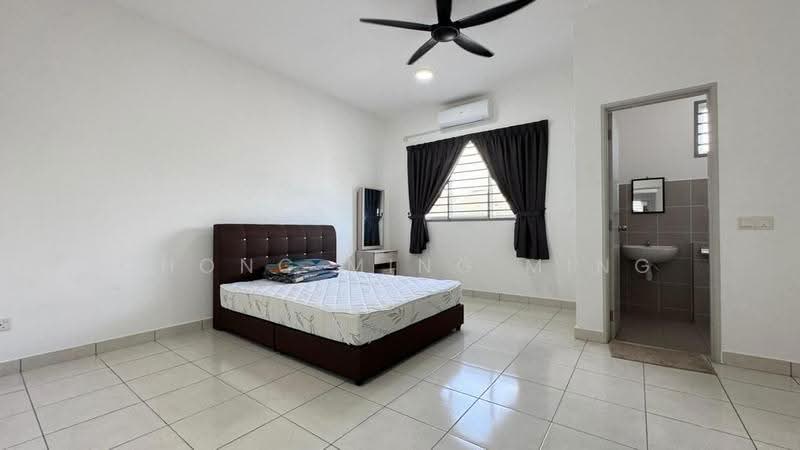 Rumah Teres 2-Tingkat untuk Disewa di Seremban 2 (Negeri Sembilan) - Chong Ming Ming - Bedroom - PropertyGuru.com.my
