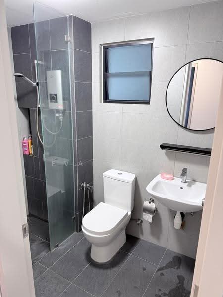 Kondominium untuk Dijual di Trinity Lemanja - Evan Chan - Bathroom - PropertyGuru.com.my