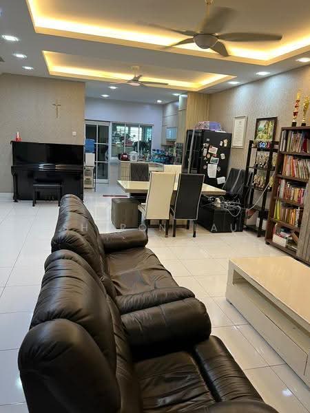 2-storey Terraced House for Sale in Bandar Dato Onn (Tebrau) - Sharon Lau - Living Room - PropertyGuru.com.my