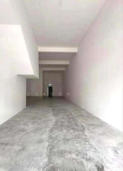 Kedai untuk Disewa di Bandar Bukit Tinggi (Klang) - DRAGON NG - Interior - PropertyGuru.com.my