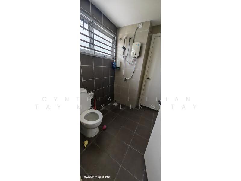 2-storey Terraced House for Sale in Senawang (Negeri Sembilan) - Cynthia Lillian Tay May Ling Tay - Bathroom - PropertyGuru.com.my