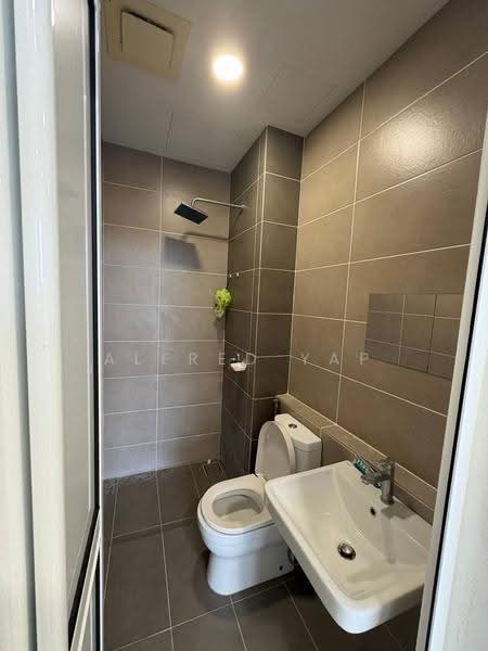 Service Residence for Rent at D'Pristine - Alfred Yap - Bathroom - PropertyGuru.com.my