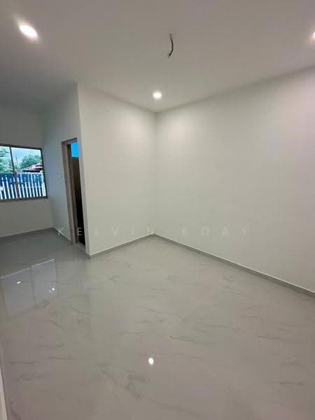 1-storey Terraced House for Sale in Taman Megah Ria (Masai) - Kelvin Koay - Interior - PropertyGuru.com.my