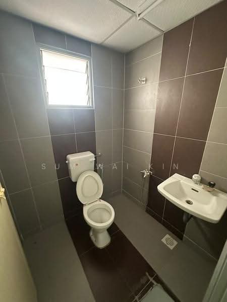 Shop for Rent in Station 18 (Ipoh) - Sum Wai Kin - Bathroom - PropertyGuru.com.my