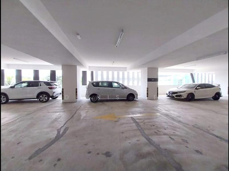 Kondominium untuk Dijual di Twin Tower Residence - Dennis Lee - Car Park - PropertyGuru.com.my