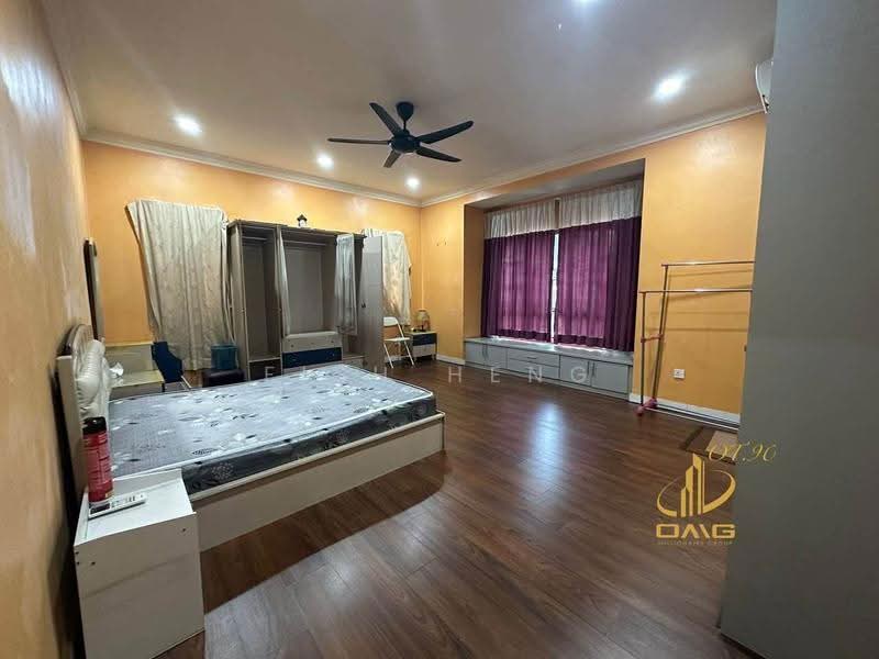 Terraced House for Sale in Bandar Botanic (Klang) - Fish Heng - Bedroom - PropertyGuru.com.my
