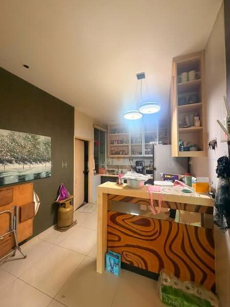 Semi-Detached House for Sale in Bandar Putra (Kulai) - Shieh Long Chen - Kitchen - PropertyGuru.com.my