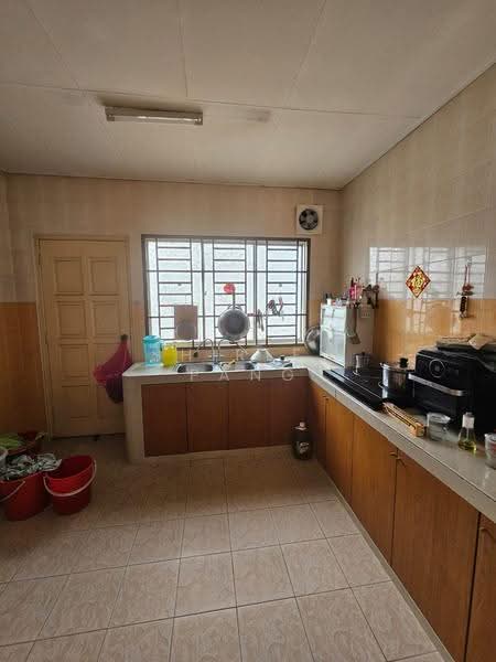 2-storey Terraced House for Sale in Bukit Indah (Iskandar Puteri (Nusajaya)) - Shirley Pang - Kitchen - PropertyGuru.com.my