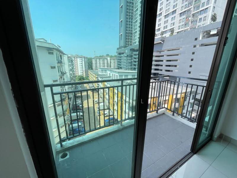 Condominium for Sale at V-Residensi - Marcus Lee - Balcony - PropertyGuru.com.my