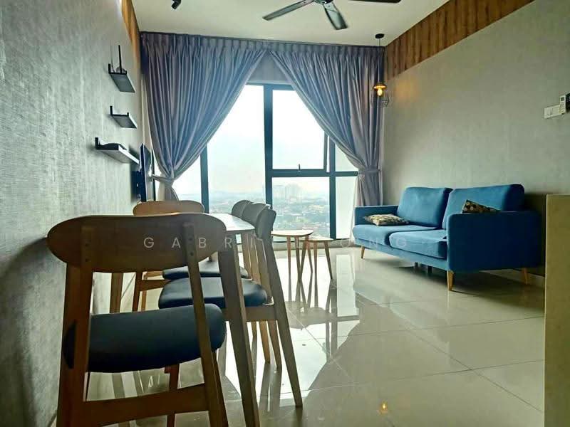 Kediaman Servis untuk Dijual di Southkey Mosaic - Gabriel Ong - Living Room - PropertyGuru.com.my