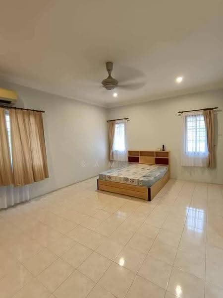 Rumah Berkembar untuk Dijual di Bandar Baru Sri Klebang (Chemor) - Sam . - Bedroom - PropertyGuru.com.my