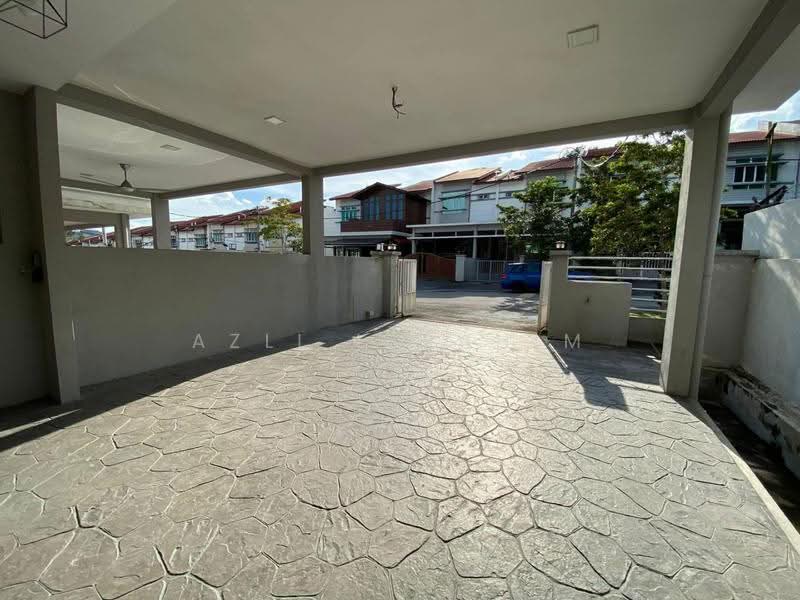 Rumah Teres 2-Tingkat untuk Dijual di Kajang (Selangor) - Azli Ibrahim - Exterior - PropertyGuru.com.my