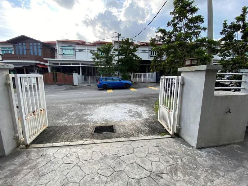 Rumah Teres 2-Tingkat untuk Dijual di Kajang (Selangor) - Azli Ibrahim - Exterior - PropertyGuru.com.my