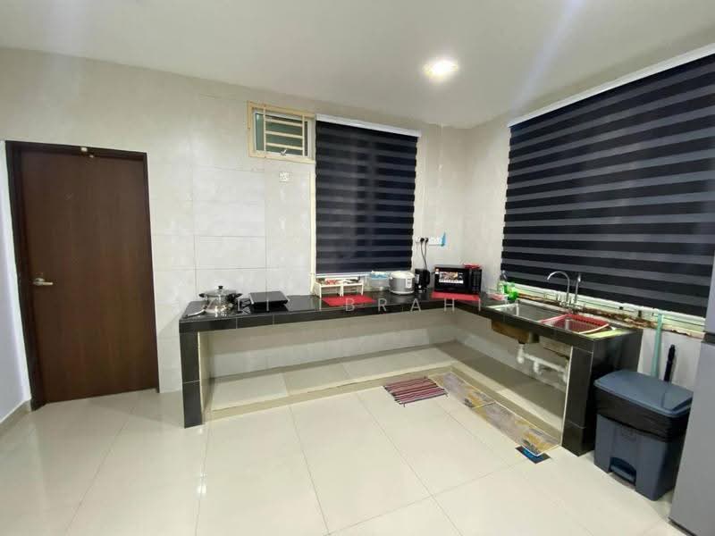 Rumah Teres 2-Tingkat untuk Dijual di Kajang (Selangor) - Azli Ibrahim - Kitchen - PropertyGuru.com.my