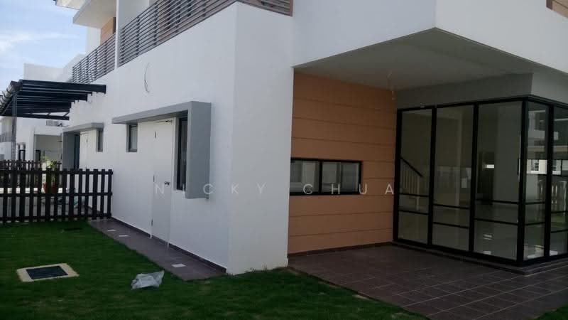 Semi-Detached House for Sale in Setia Ecohill (Semenyih) - Nicky Chua - Exterior - PropertyGuru.com.my