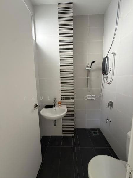 Rumah Kluster untuk Dijual di Bukit Indah (Iskandar Puteri (Nusajaya)) - Pauline Goh - Bathroom - PropertyGuru.com.my