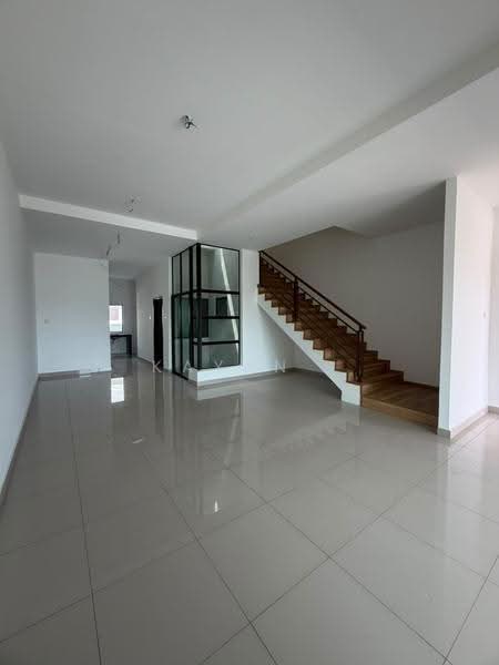 2-storey Terraced House for Sale in Simpang Pulai (Perak) - Kayan . - Living Room - PropertyGuru.com.my