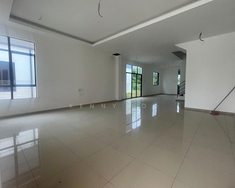 Semi-Detached House for Sale in Taman Bukit Setongkol Maju (Kuantan) - Kenny Loo - Living Room - PropertyGuru.com.my