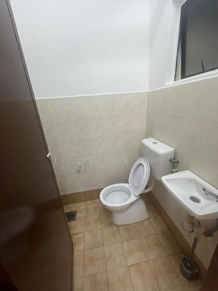Pangsapuri untuk Disewa di Vista Bayu - LILY YEOH - Bathroom - PropertyGuru.com.my