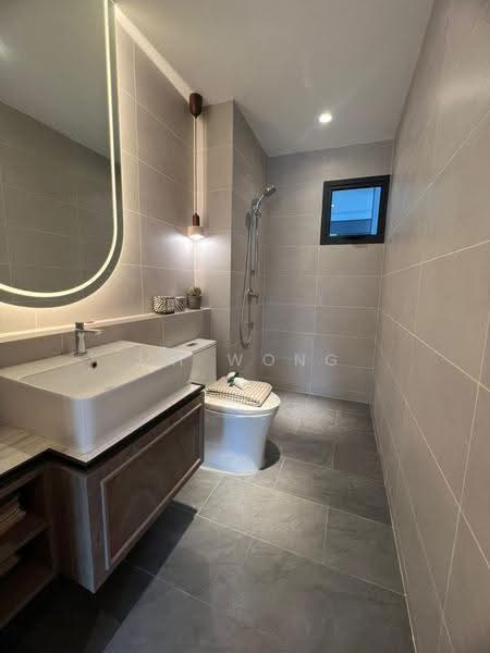 Service Residence for Sale at Stellaris @ Riana Dutamas - MH Wong - Bathroom - PropertyGuru.com.my