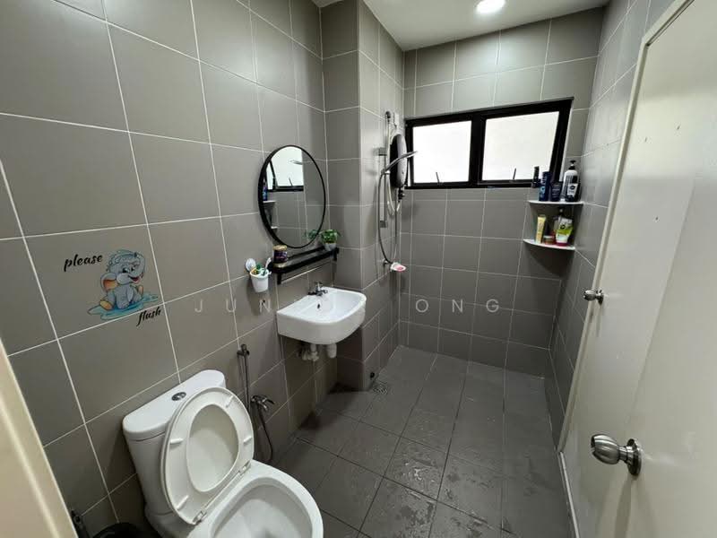 2-storey Terraced House for Sale in M Residence 2 (Rawang) - Junior Ong - Bathroom - PropertyGuru.com.my