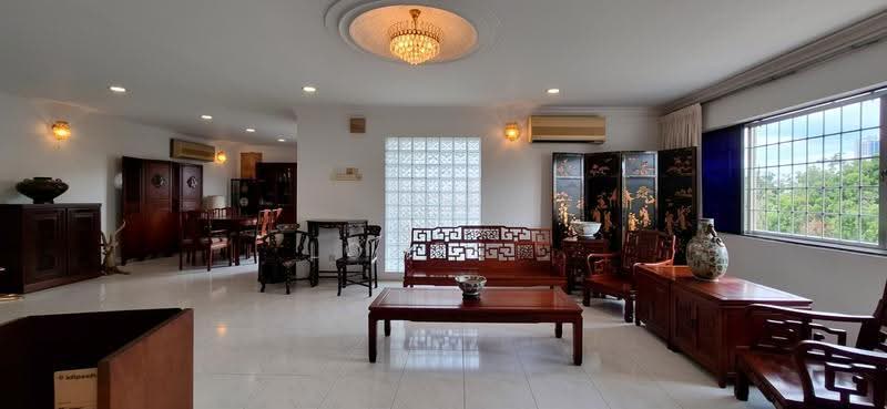 Bungalow House untuk Dijual di Taman Desa (Kuala Lumpur) - Loges . - Living Room - PropertyGuru.com.my