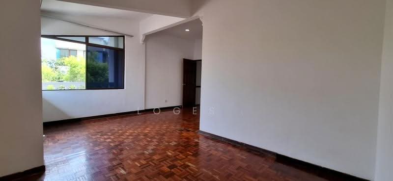 Bungalow House untuk Dijual di Taman Desa (Kuala Lumpur) - Loges . - Living Room - PropertyGuru.com.my