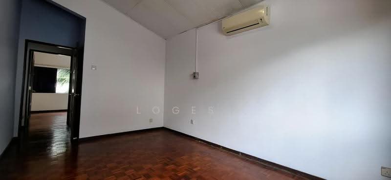 Bungalow House untuk Dijual di Taman Desa (Kuala Lumpur) - Loges . - Interior - PropertyGuru.com.my