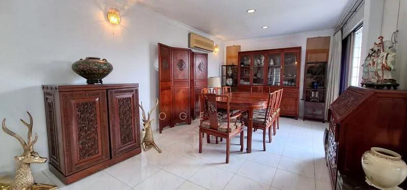 Bungalow House untuk Dijual di Taman Desa (Kuala Lumpur) - Loges . - Dining Room - PropertyGuru.com.my